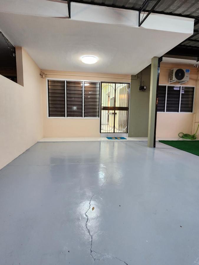 Sun Star Home By Ipoh Maju Stay Luaran gambar